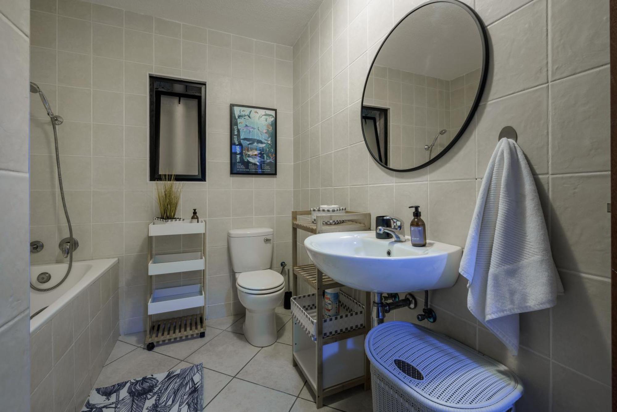 Moringa Gardens 2D Apartment Swakopmund Bagian luar foto