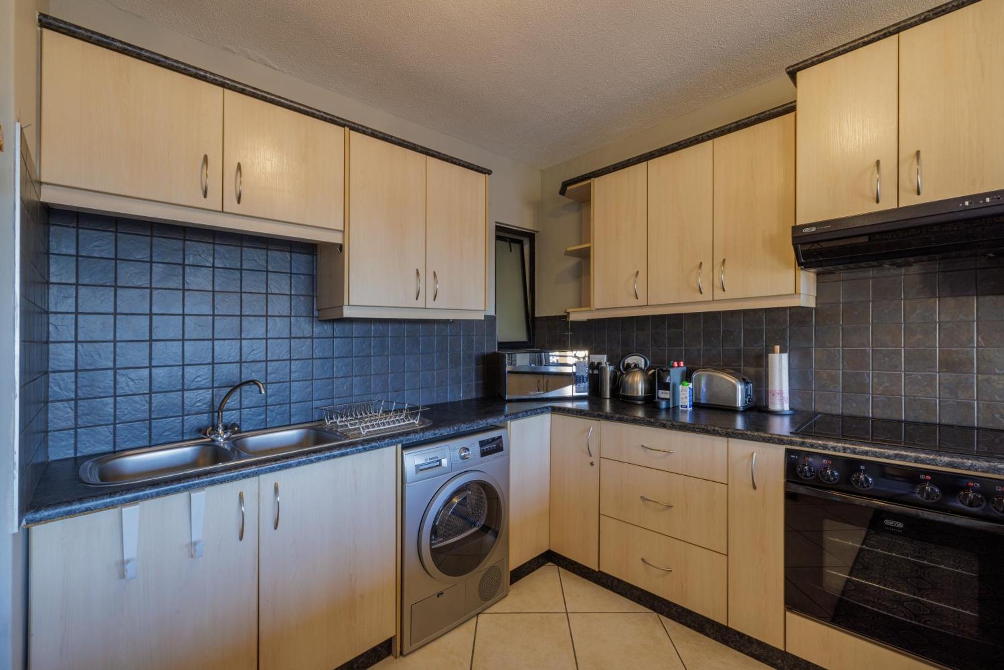 Moringa Gardens 2D Apartment Swakopmund Bagian luar foto