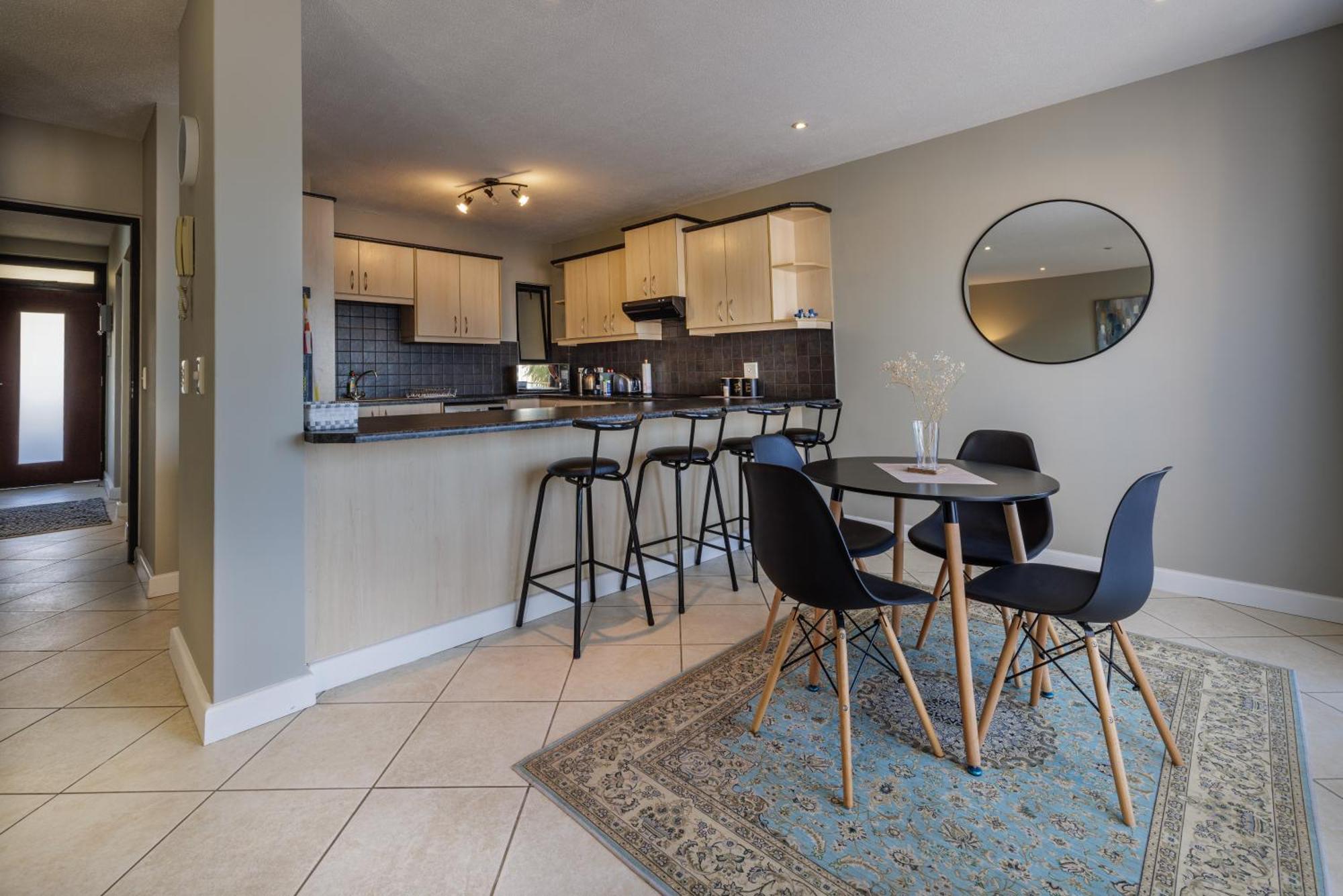 Moringa Gardens 2D Apartment Swakopmund Bagian luar foto