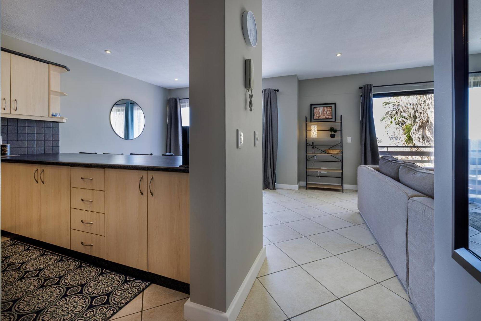 Moringa Gardens 2D Apartment Swakopmund Bagian luar foto
